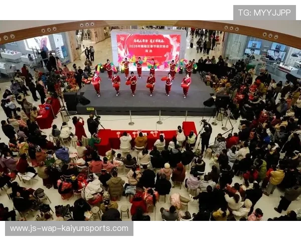 现场激情：观众席爆满，掌声雷动！，现场激情澎湃是什么意思